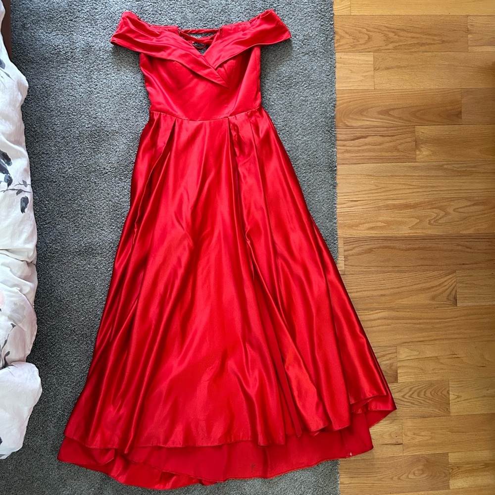 Off the shoulder prom dress - Picture 8 of 15